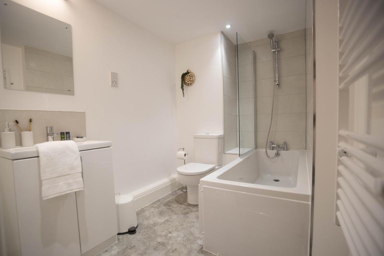 Luxury Boutique Harbour Apartments - Heart Of Torquay - Near Babbacoombe & Beach Buitenkant foto